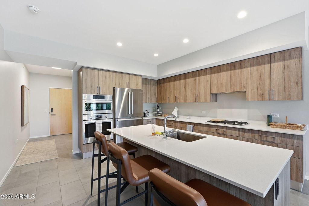 7180 E KIERLAND Boulevard 215, Scottsdale, AZ 85254 — photo 2