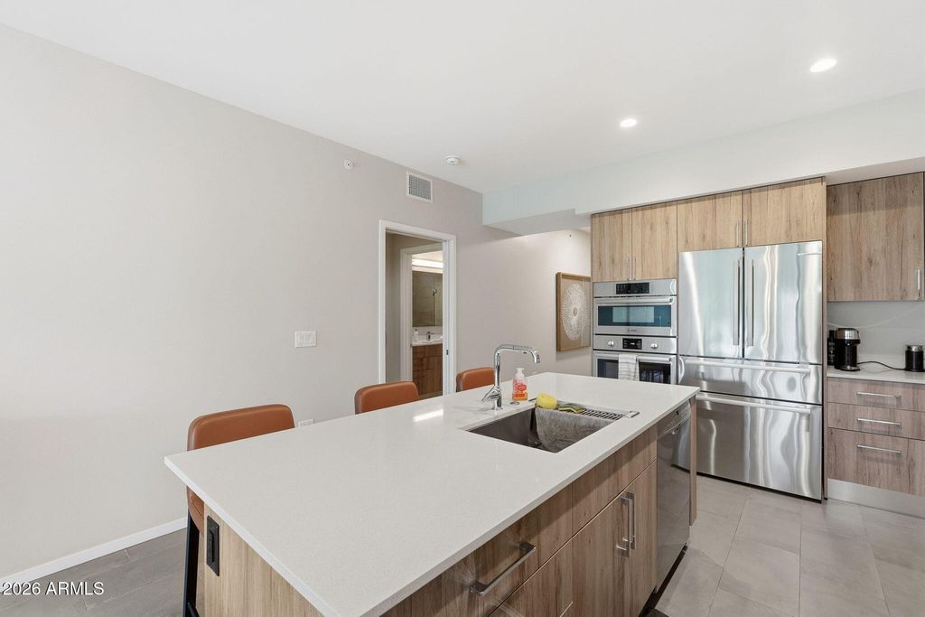 7180 E KIERLAND Boulevard 215, Scottsdale, AZ 85254 — photo 3