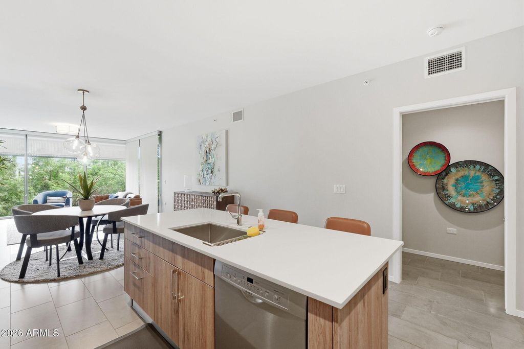 7180 E KIERLAND Boulevard 215, Scottsdale, AZ 85254 — photo 5