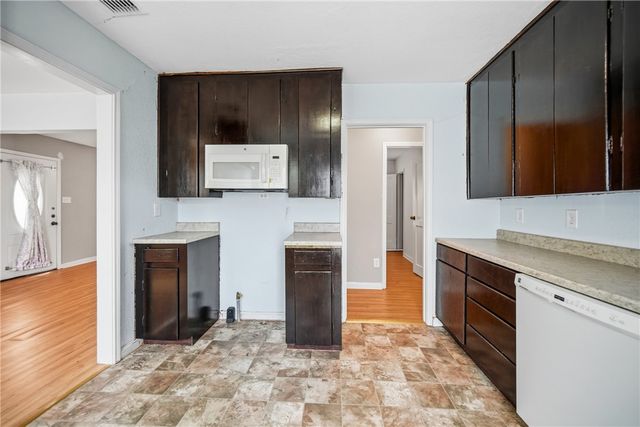 717 Ohio Ave, Corpus Christi, TX 78404