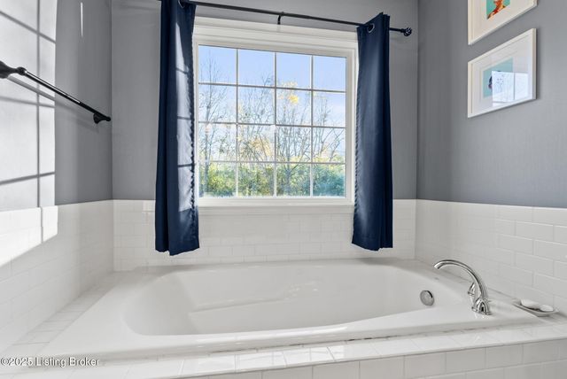 145 Bobby Jones Blvd, Frankfort, KY 40601