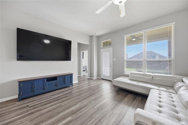 1005 Rootstock Road, Brenham, TX 77833