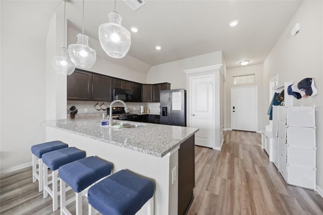 1005 Rootstock Road, Brenham, TX 77833