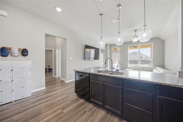 1005 Rootstock Road, Brenham, TX 77833