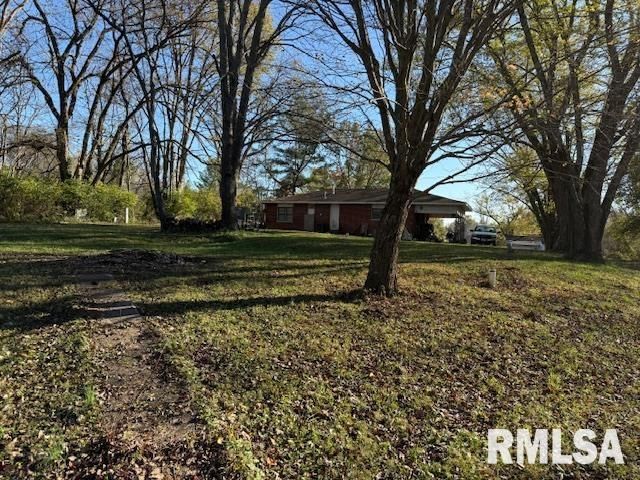 40 Crockett Road, Carbondale, IL 62901