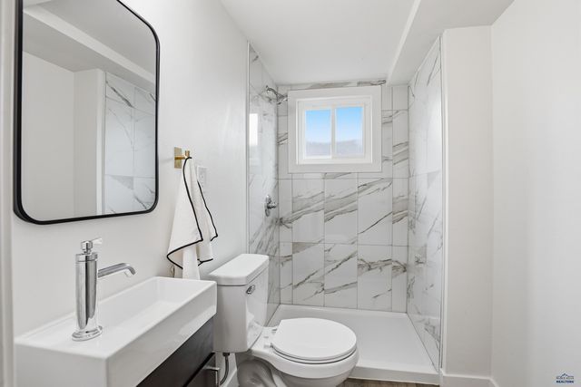 913 MILWAUKEE, Rapid City, SD 57701