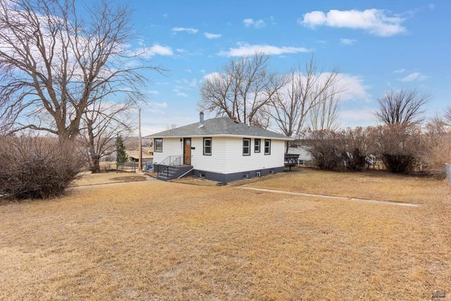 913 MILWAUKEE, Rapid City, SD 57701