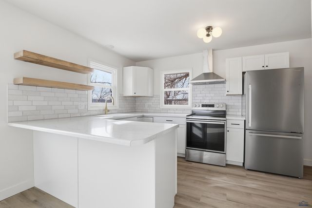 913 MILWAUKEE, Rapid City, SD 57701