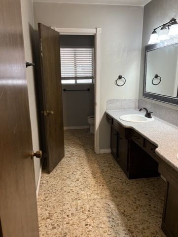 4312 Congressional Dr, Corpus Christi, TX 78413