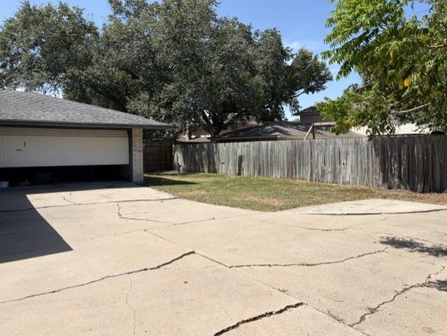 4312 Congressional Dr, Corpus Christi, TX 78413