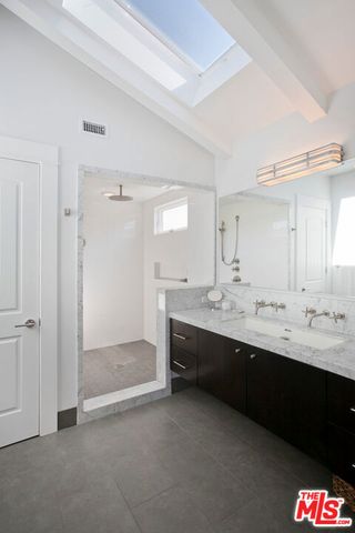531 2nd Street, Hermosa Beach, CA 90254