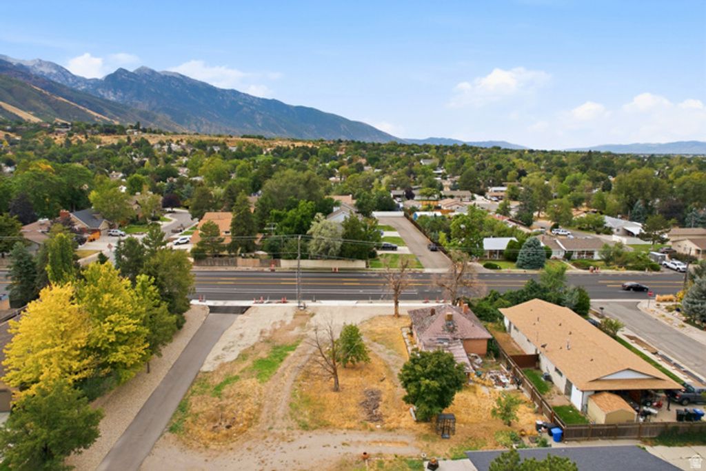 3085 E FORT UNION BLVD, Cottonwood Heights, UT 84121 — photo 2