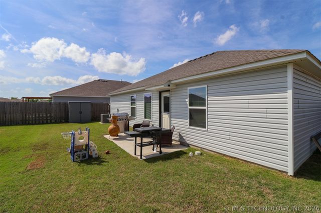 7516 E 143rd Place N, Collinsville, OK 74021