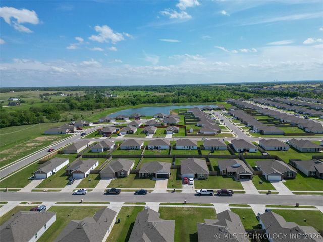 7516 E 143rd Place N, Collinsville, OK 74021