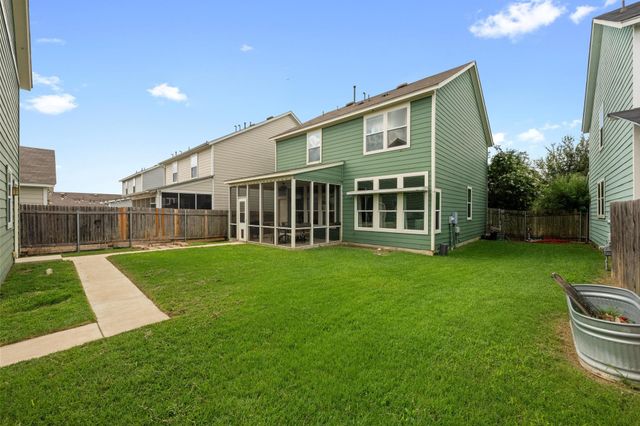 1637 Arbor Knot DR, Kyle, TX 78640