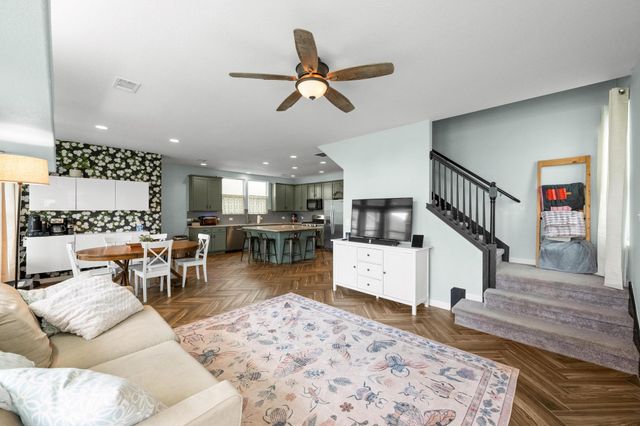 1637 Arbor Knot DR, Kyle, TX 78640