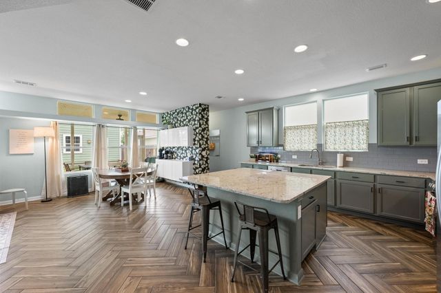 1637 Arbor Knot DR, Kyle, TX 78640