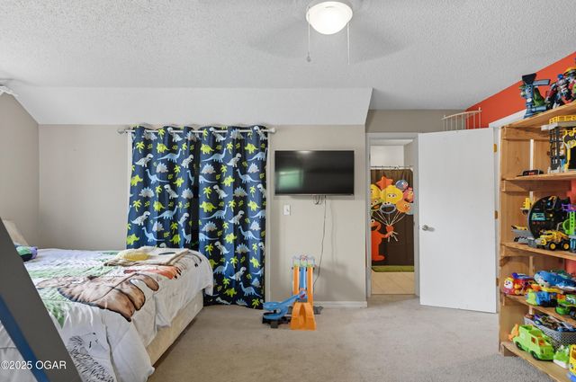 3616 Hawthorne Drive, Joplin, MO 64804