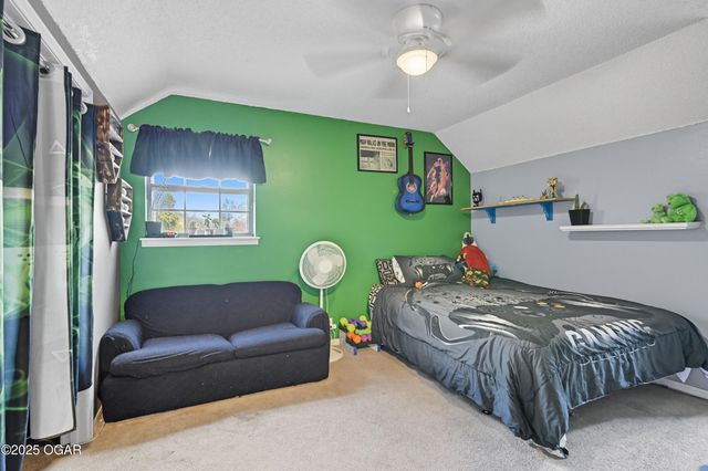 3616 Hawthorne Drive, Joplin, MO 64804