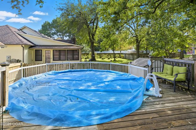 3616 Hawthorne Drive, Joplin, MO 64804