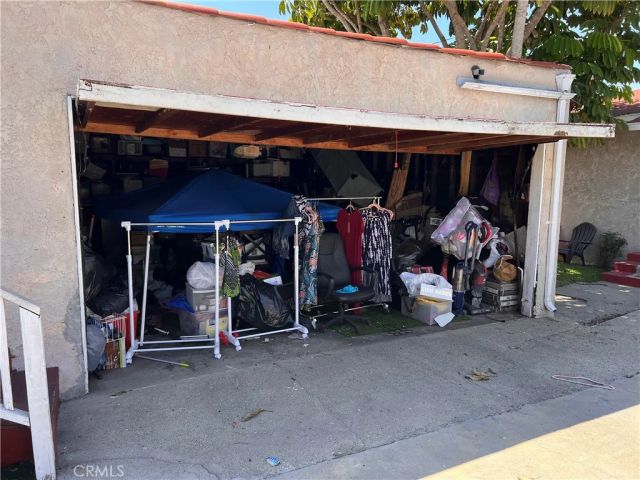 1739 W 105th Street, Los Angeles, CA 90047