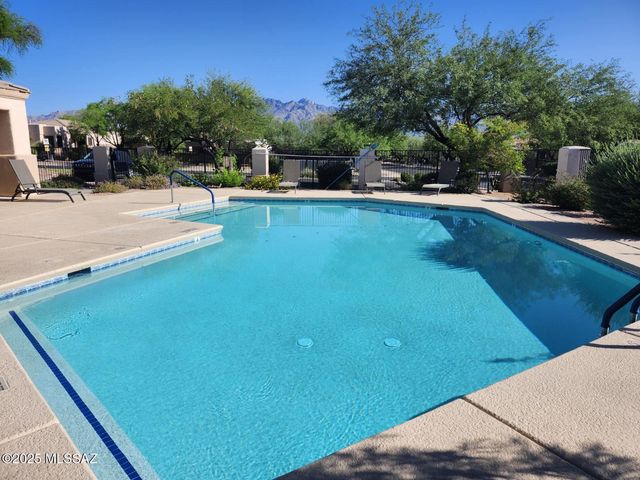 7348 E Placita Del Animo, Tucson, AZ 85715
