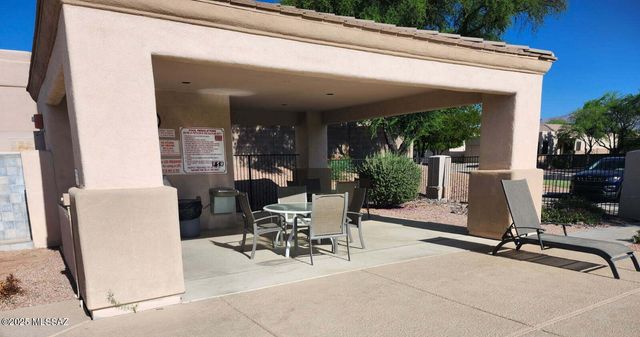 7348 E Placita Del Animo, Tucson, AZ 85715