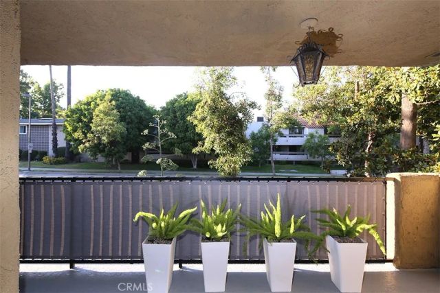 382 E E California 101, Pasadena, CA 91106