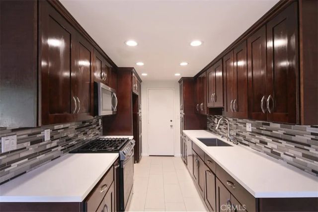 382 E E California 101, Pasadena, CA 91106