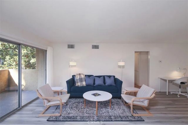 382 E E California 101, Pasadena, CA 91106