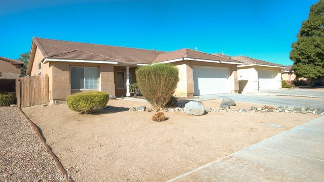 3608 Brabham, Rosamond, CA 93560