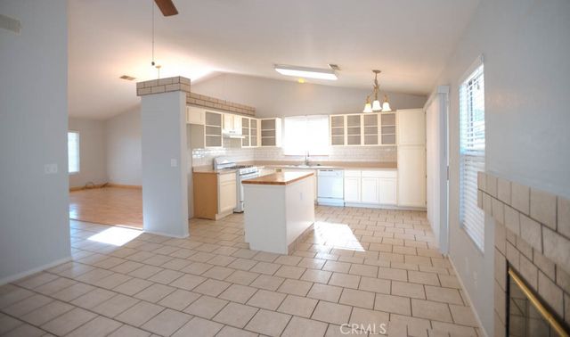 3608 Brabham, Rosamond, CA 93560