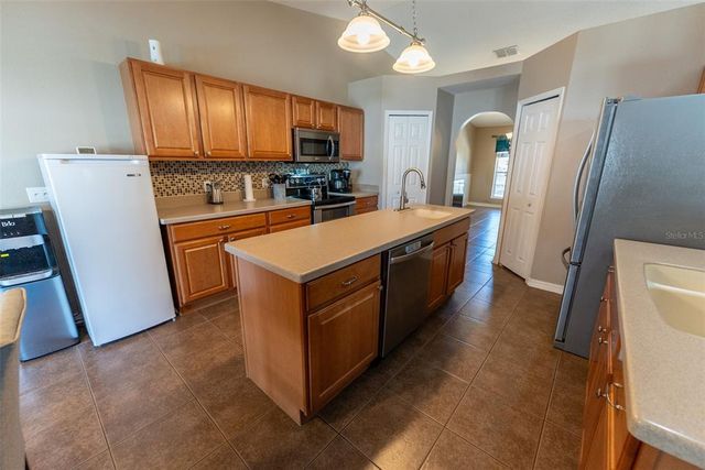 9689 SW 53 TERRACE, Ocala, FL 34476