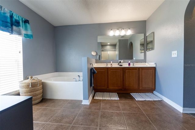 9689 SW 53 TERRACE, Ocala, FL 34476