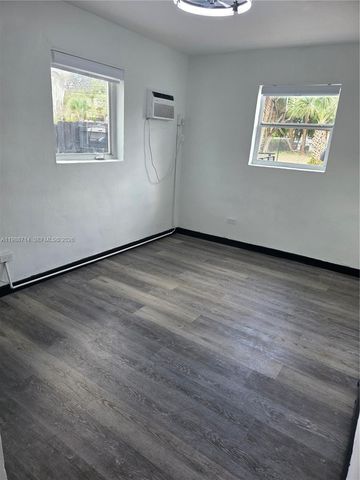 636 NW 14th Ter 1, Fort Lauderdale, FL 33311