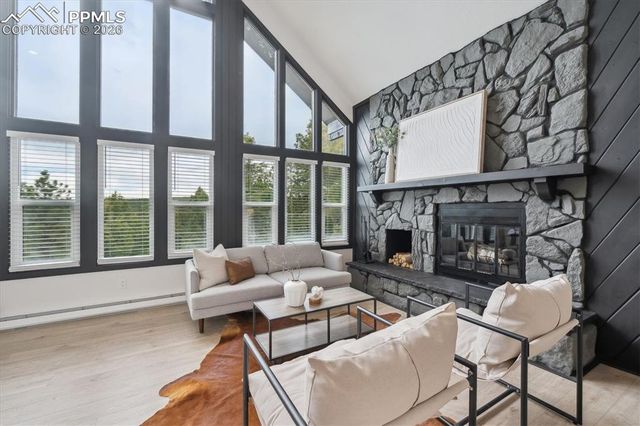13910 Blue Jay Lane, Larkspur, CO 80118
