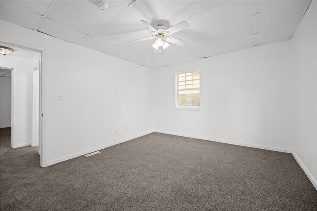 507 Gaskill Ave, Jeannette, PA 15644