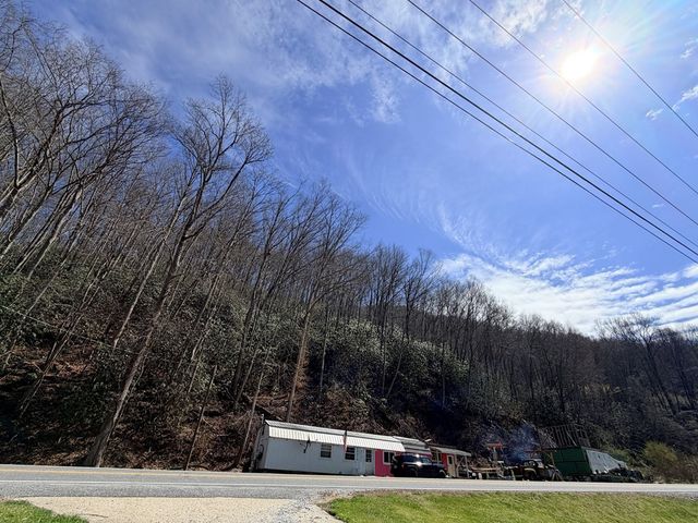 1021 US Highway 19, Topton, NC 28781