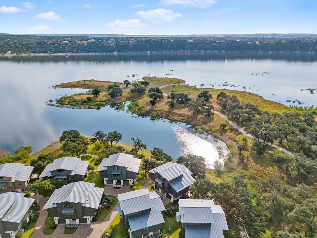 19201 Crusoe CV 20, Spicewood, TX 78669