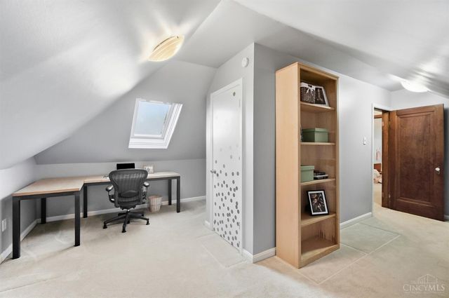 3108 Beaver Avenue, Cincinnati, OH 45213