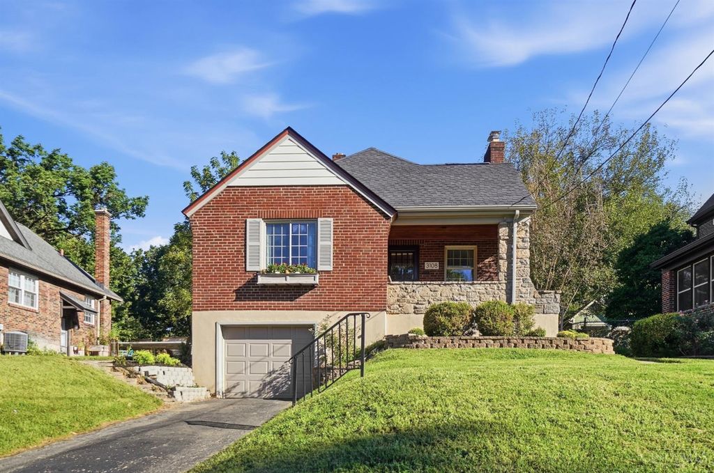 3108 Beaver Avenue, Cincinnati, OH 45213