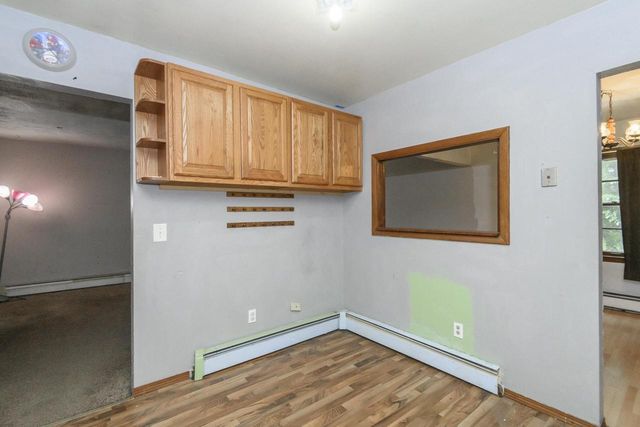 5210 S Balboa DRIVE, New Berlin, WI 53151