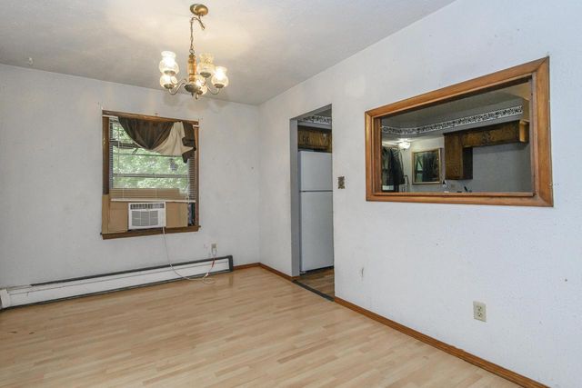 5210 S Balboa DRIVE, New Berlin, WI 53151