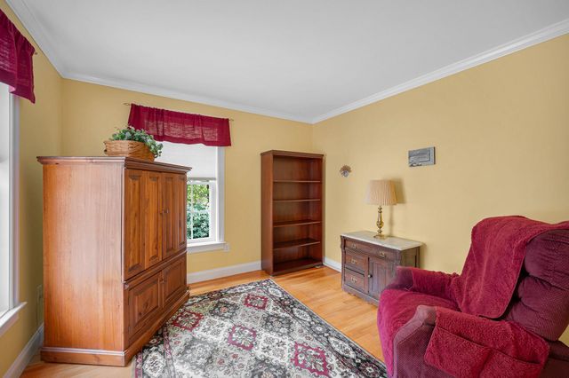 22 Town Village Drive, Salem, NH 03079