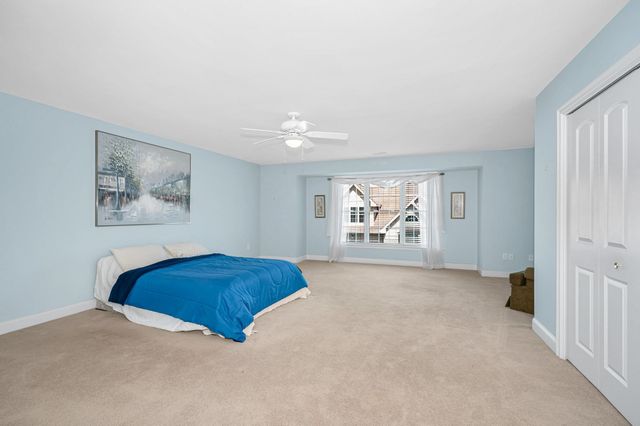 22 Town Village Drive, Salem, NH 03079
