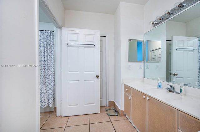 1212 NE 32nd Ter, Homestead, FL 33033