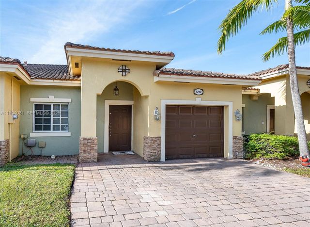 1212 NE 32nd Ter, Homestead, FL 33033
