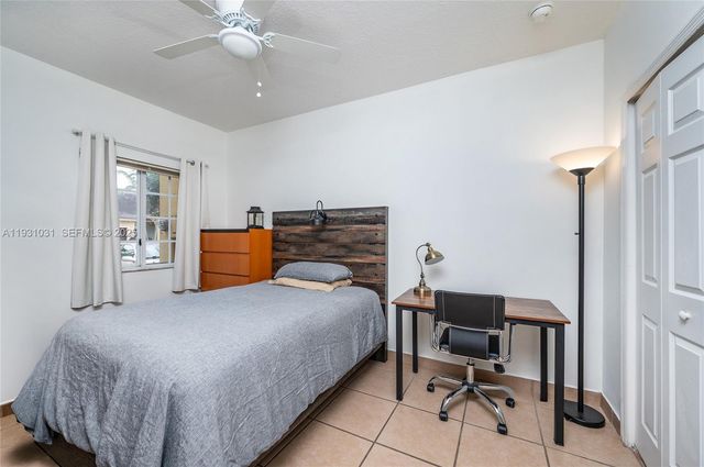 1212 NE 32nd Ter, Homestead, FL 33033