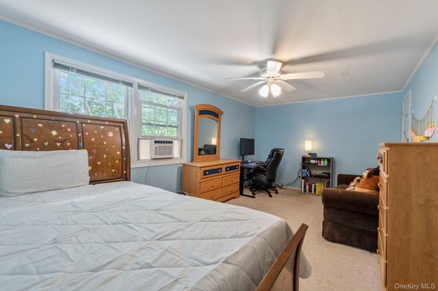 20 Spaulding Lane, Stony Brook, NY 11790
