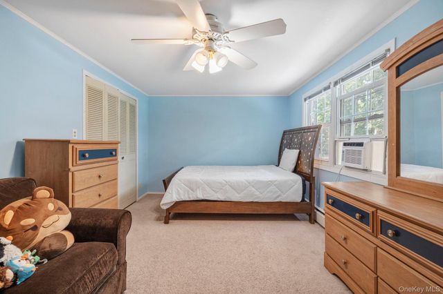 20 Spaulding Lane, Stony Brook, NY 11790
